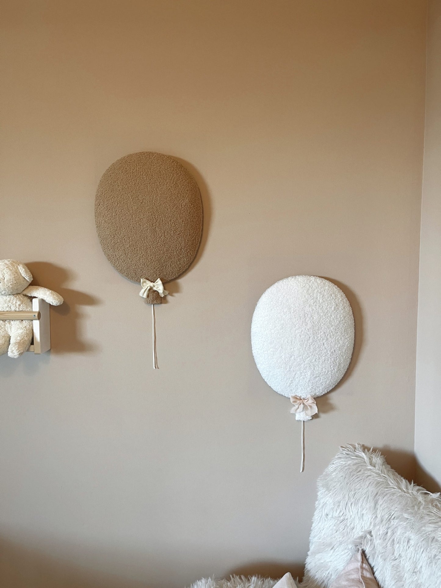 bouclé balloon lamp